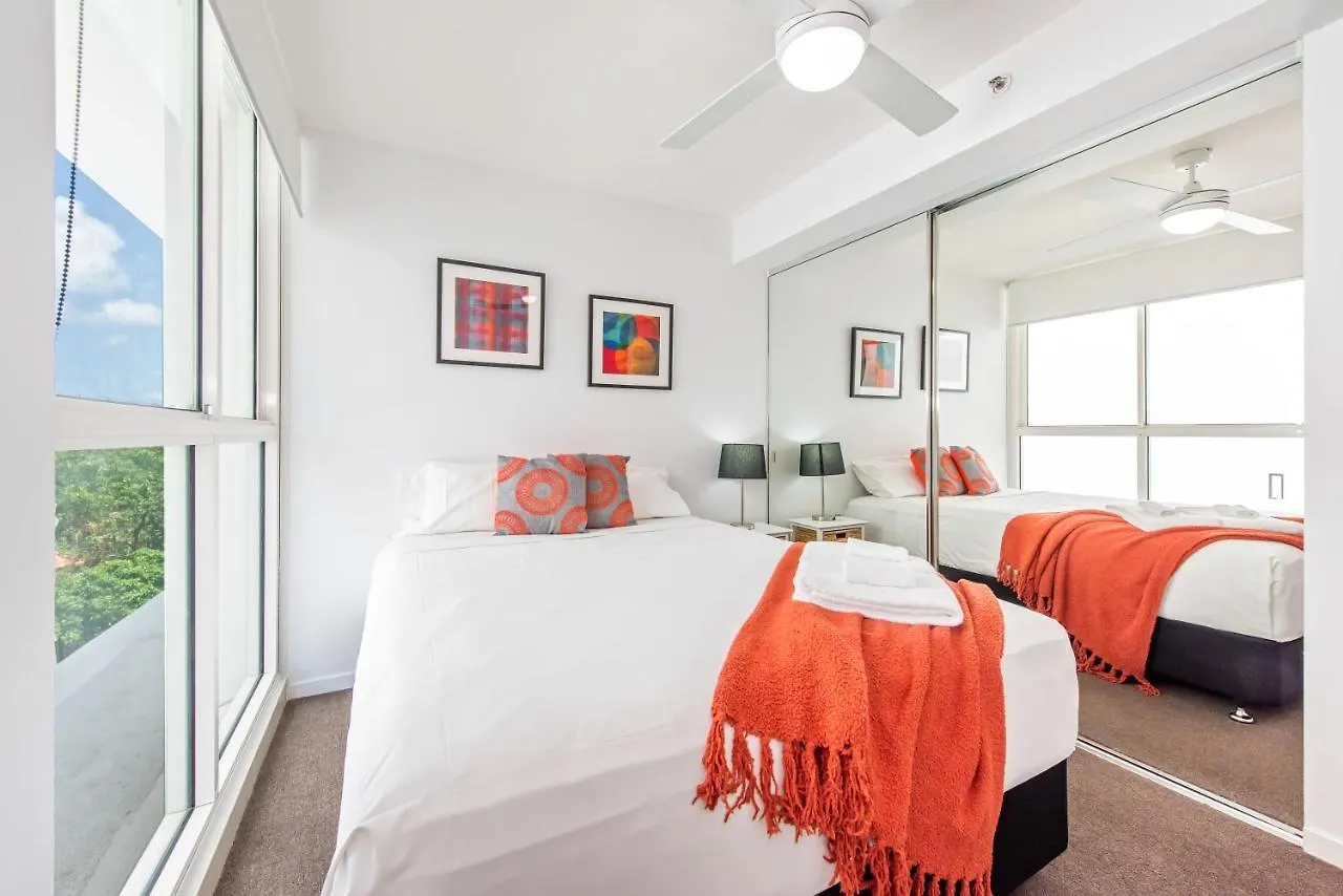Апарт-отель Lanai Riverside Apartments Маккай