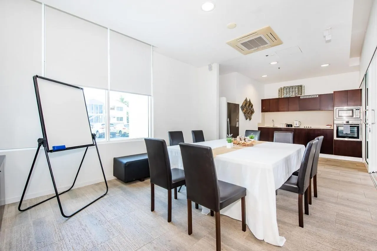 Lanai Riverside Apartments Маккай Апарт-отель