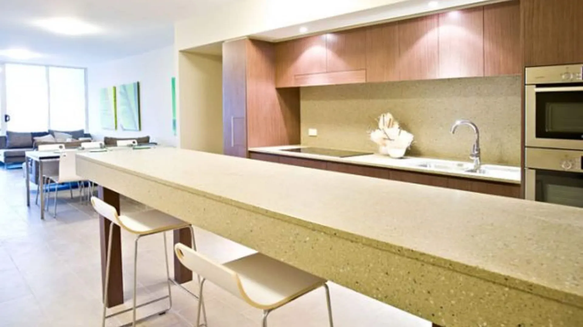 Lanai Riverside Apartments Маккай Апарт-отель