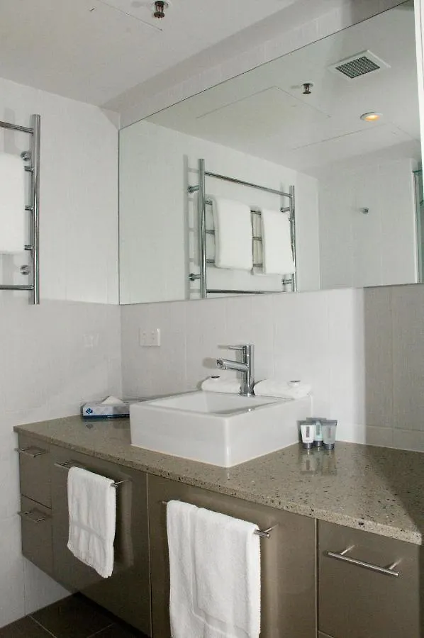 Апарт-отель Lanai Riverside Apartments Маккай